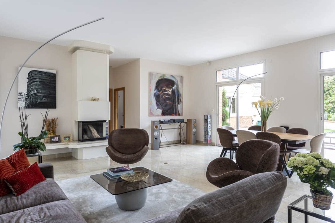 African inspired living room, by Christiansen Design, Interior designer in Yvelines and Decorator in Paris, Hauts de Seine, Provence